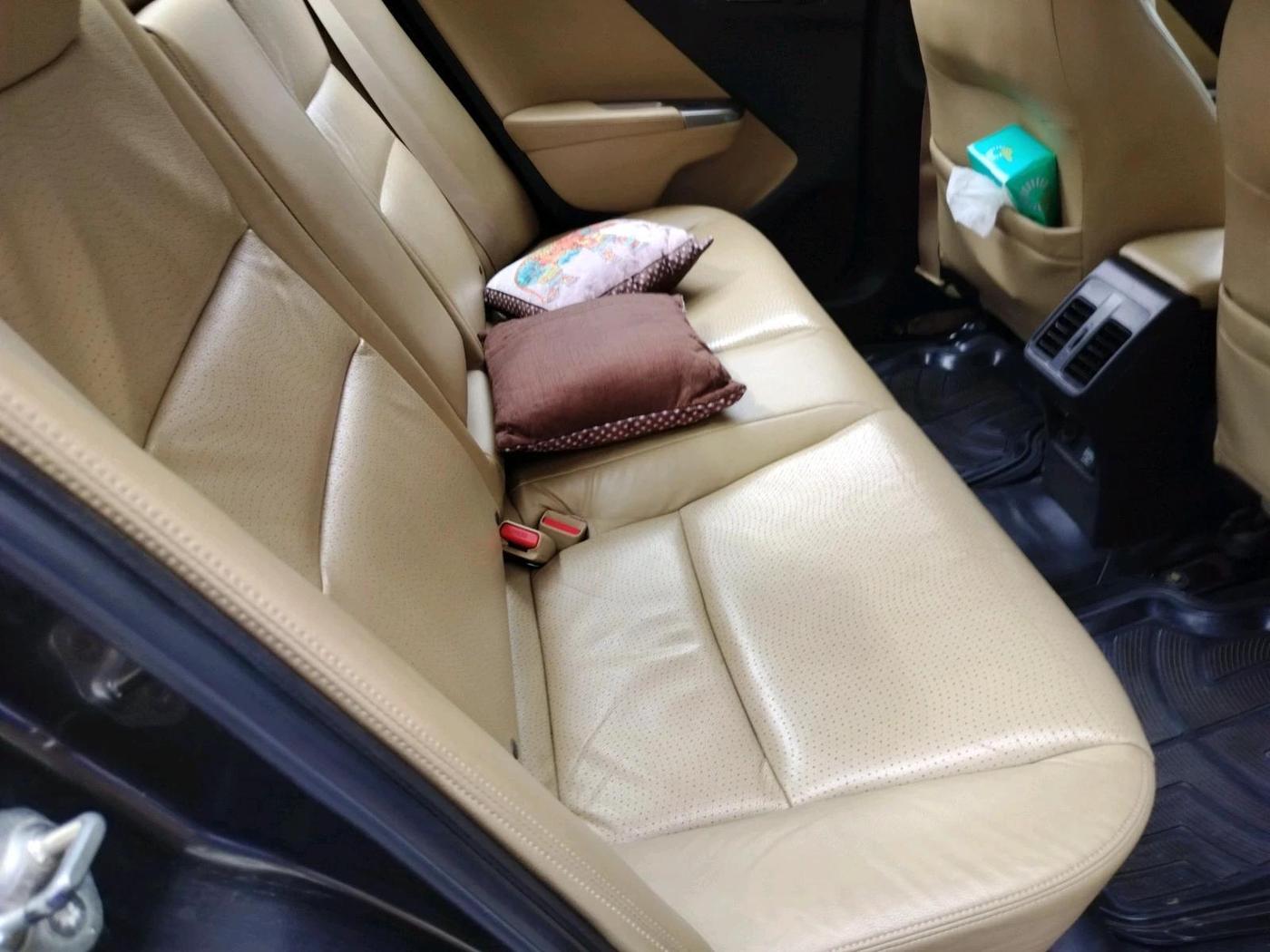 2016 Honda City 1.5L I-VTEC VX CVT, CNG, Automatic, 1,04,429 km, interior