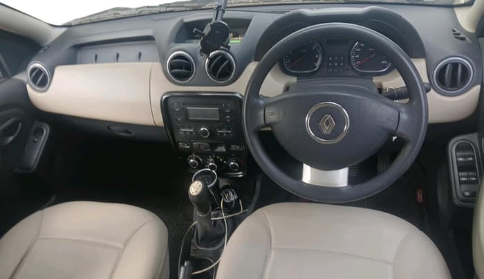 2013 Renault Duster 85 PS RXL DIESEL, Diesel, Manual, 68,964 km, interior