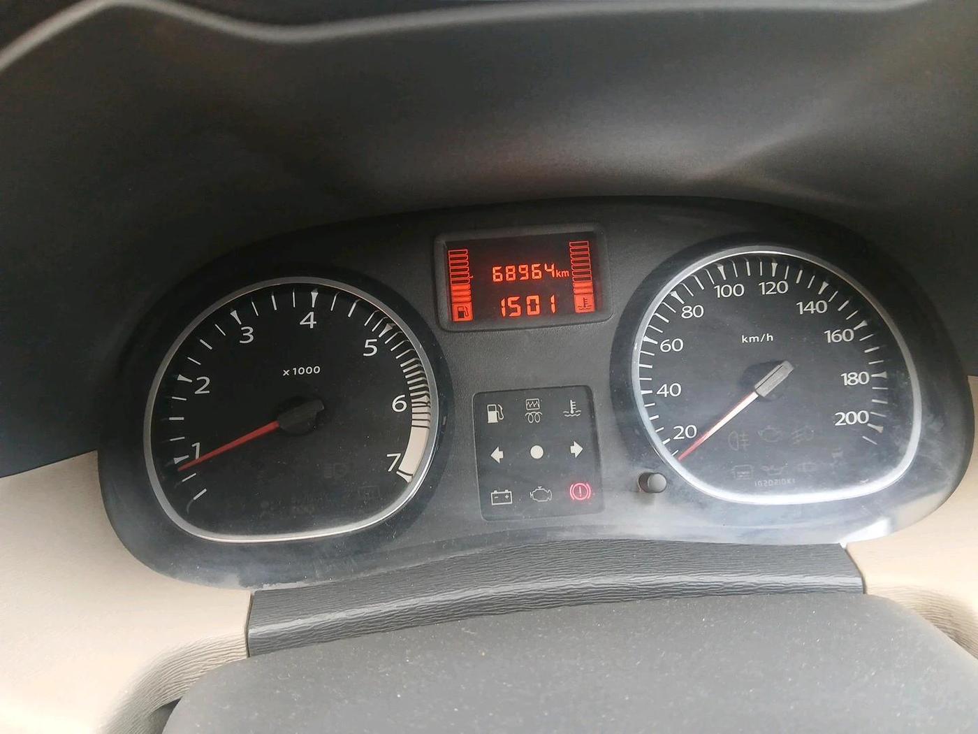 2013 Renault Duster 85 PS RXL DIESEL, Diesel, Manual, 68,964 km, interior