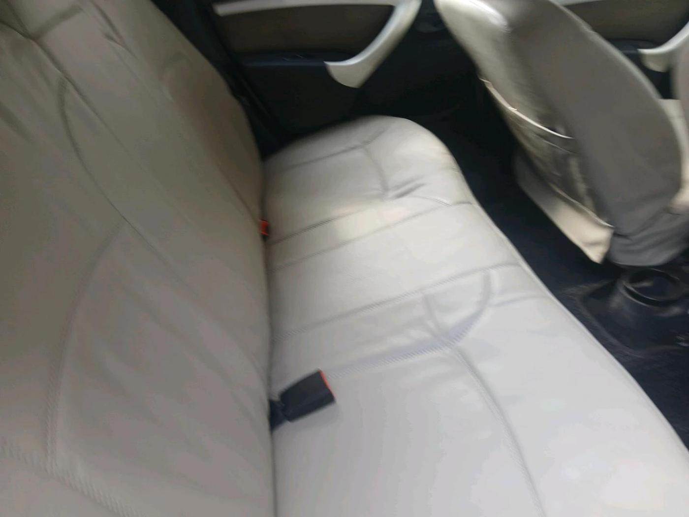 2013 Renault Duster 85 PS RXL DIESEL, Diesel, Manual, 68,964 km, interior