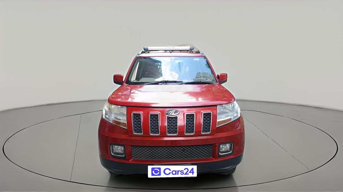 2017 Mahindra TUV300 T8, Diesel, Manual, 83,711 km, exterior