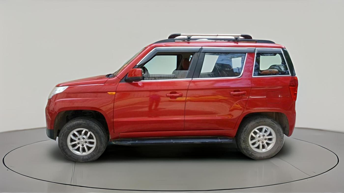 2017 Mahindra TUV300 T8, Diesel, Manual, 83,711 km, exterior