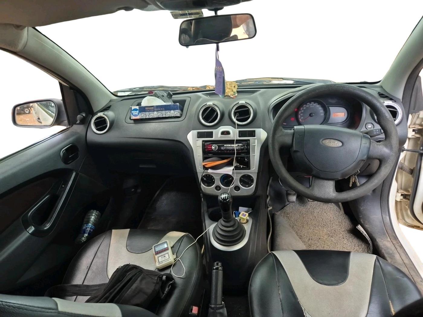 2012 Ford Figo EXI 1.4 DIESEL, Diesel, Manual, 1,26,000 km, interior