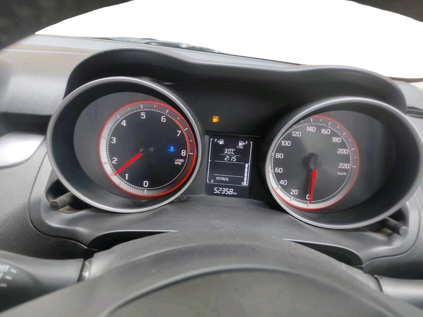 2023 Maruti Swift ZXI CNG, CNG, Manual, 52,358 km, interior