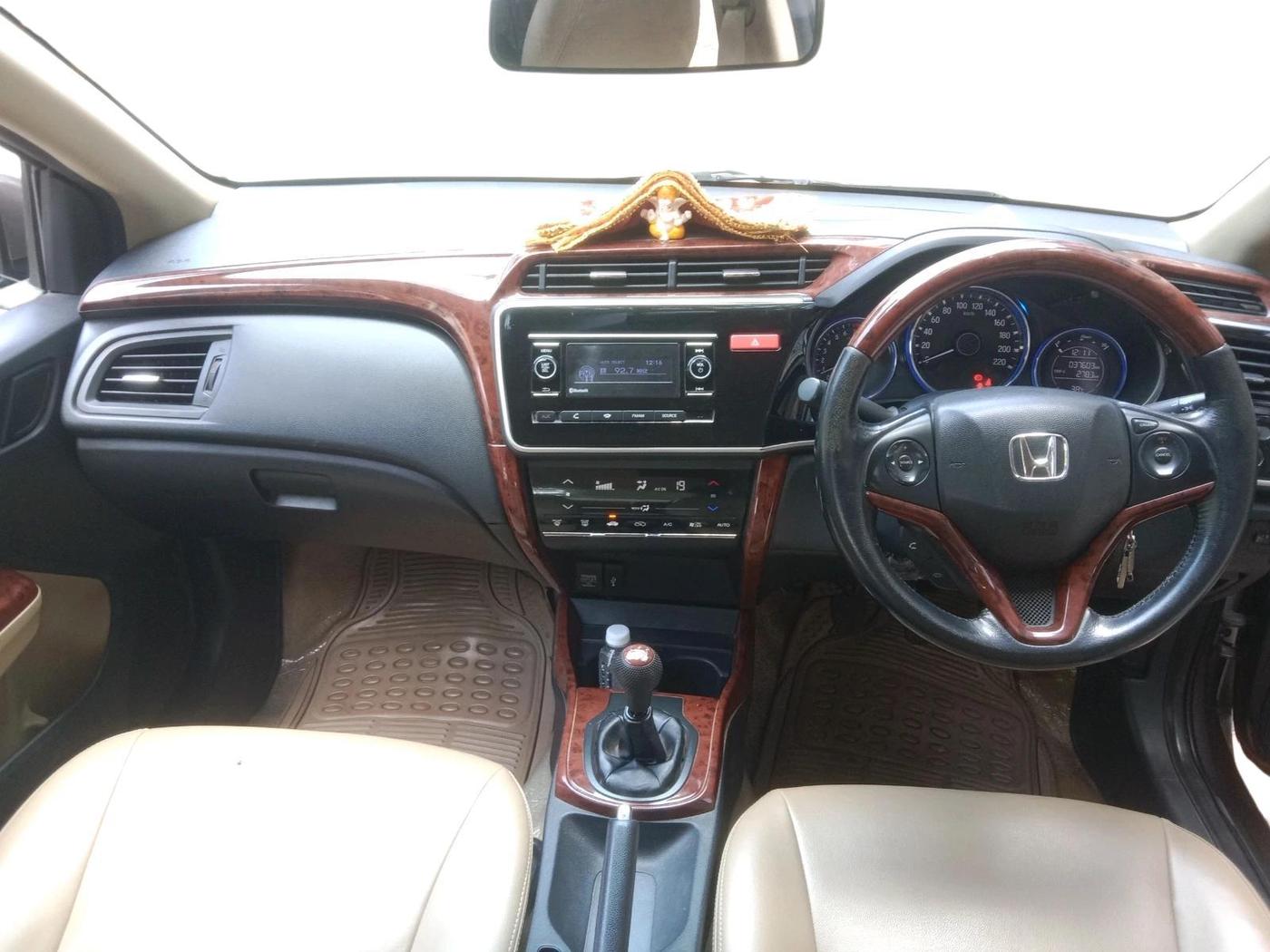 2015 Honda City 1.5L I-VTEC SV, Petrol, Manual, 37,603 km, interior