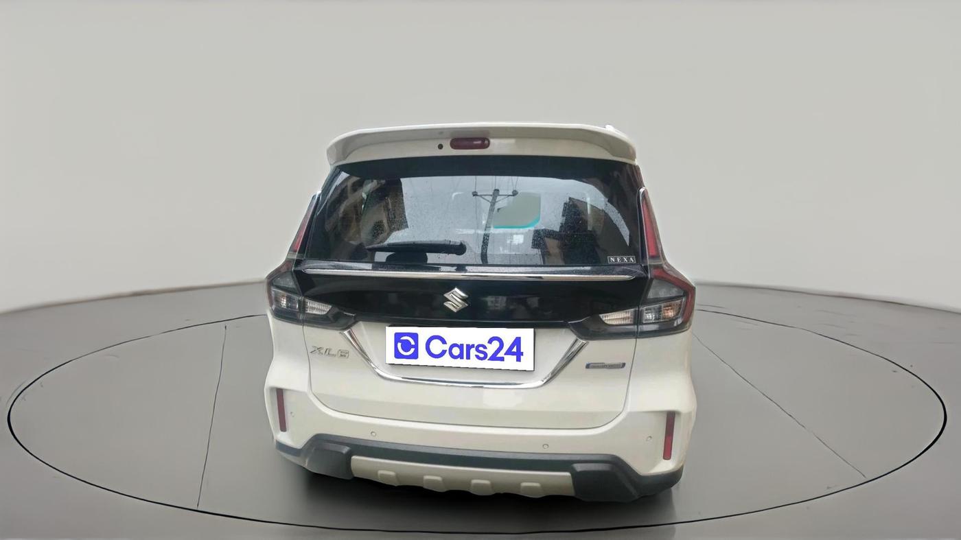 2022 Maruti XL6 ALPHA MT, Petrol, Manual, 19,286 km, exterior