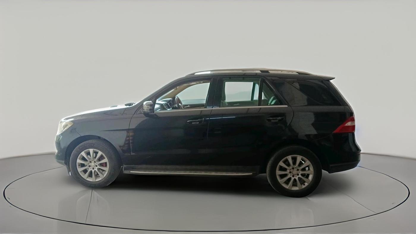 2013 Mercedes Benz Ml Class 250 CDI, Diesel, Automatic, 1,11,355 km, exterior