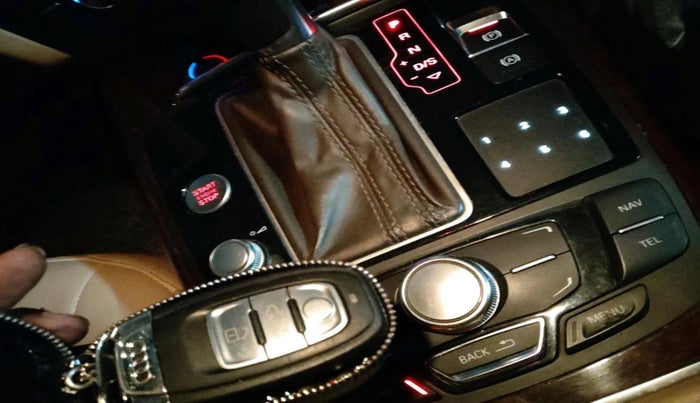 2014 Audi A6 35 TDI PREMIUM PLUS, Diesel, Manual, 74,826 km, interior