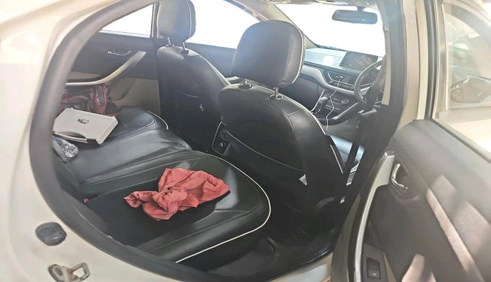 2018 Tata NEXON XZA PLUS PETROL, CNG, Automatic, 35,017 km, interior