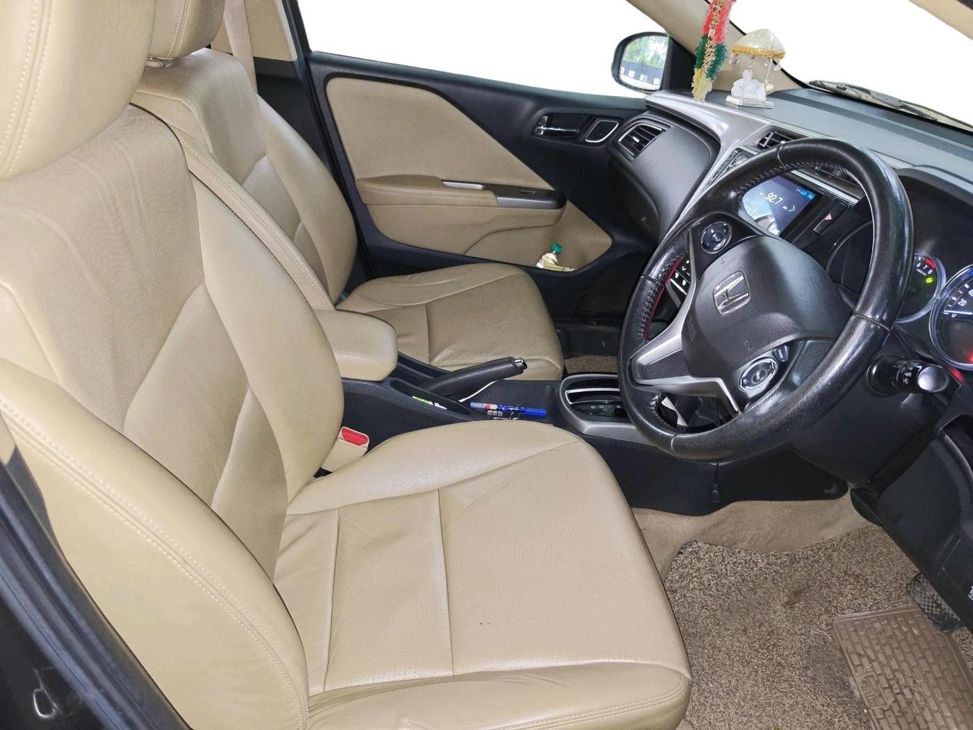 2017 Honda City 1.5L I-VTEC ZX CVT, Petrol, Automatic, 84,246 km, interior