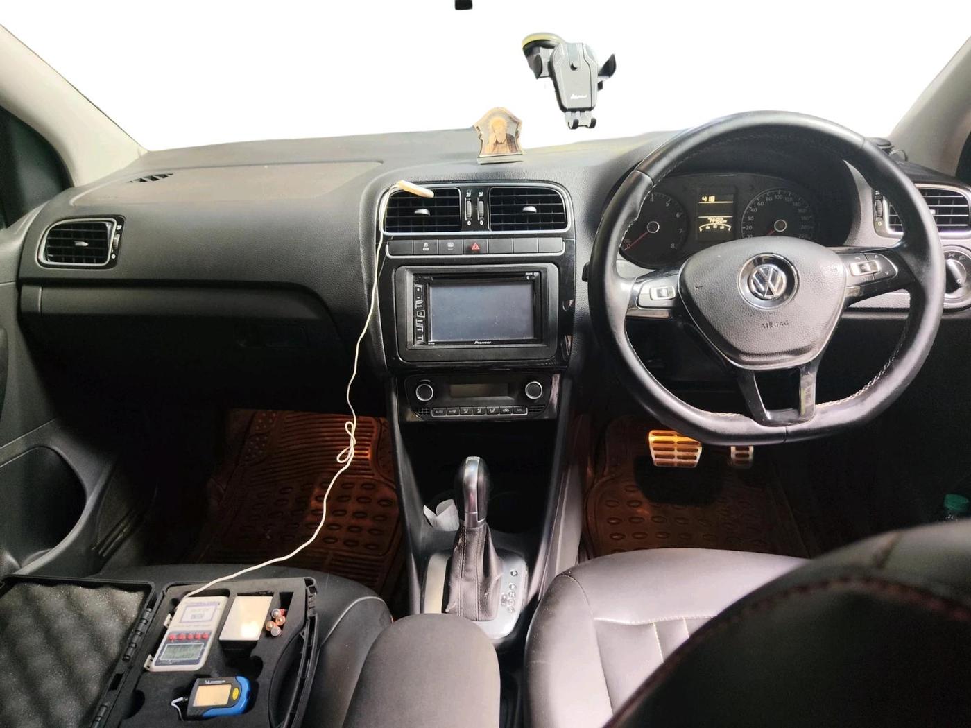 2015 Volkswagen Polo GT TSI AT, Petrol, Automatic, 74,422 km, interior