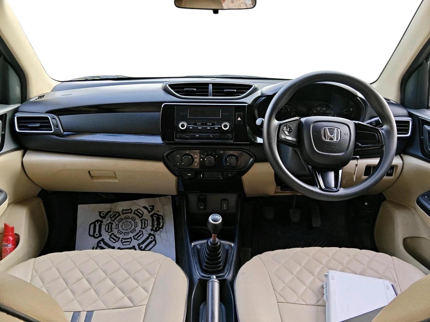 2019 Honda Amaze 1.2L I-VTEC S, Petrol, Manual, 79,577 km, interior