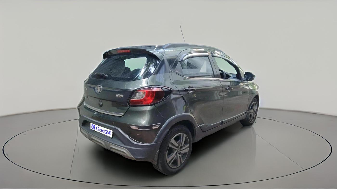 2021 Tata TIAGO NRG XZ AMT, Petrol, Automatic, 34,027 km, exterior