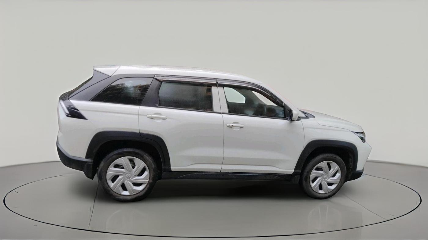 2025 Maruti Victoris Lxi 1.5 CNG MT, CNG, Manual, 17,143 km, exterior