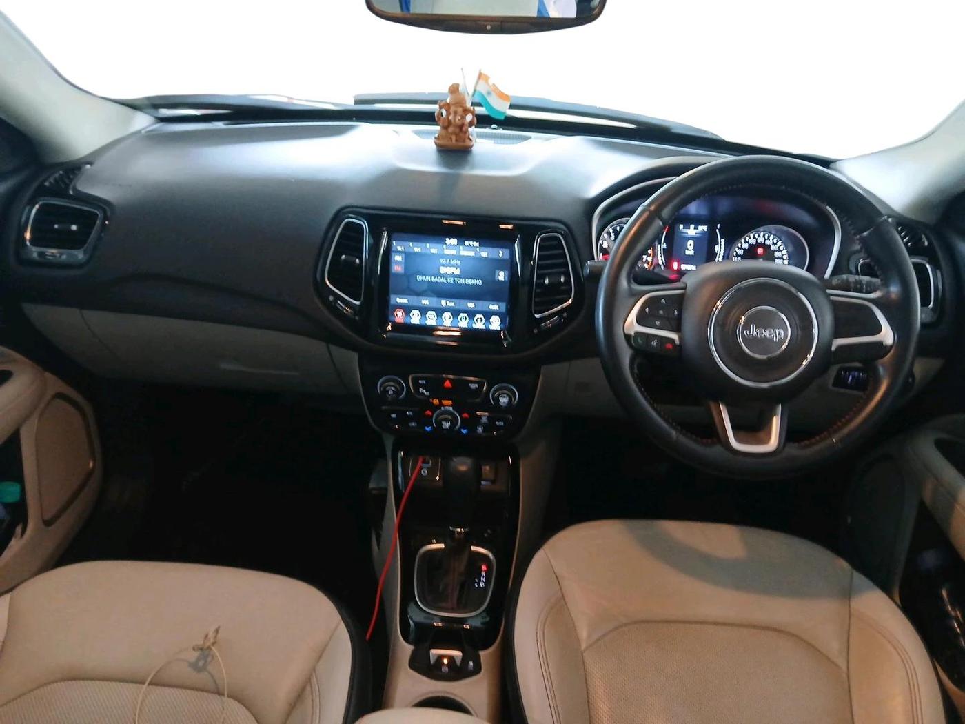 2018 Jeep Compass LIMITED PLUS PETROL AT, Petrol, Automatic, 36,108 km, interior