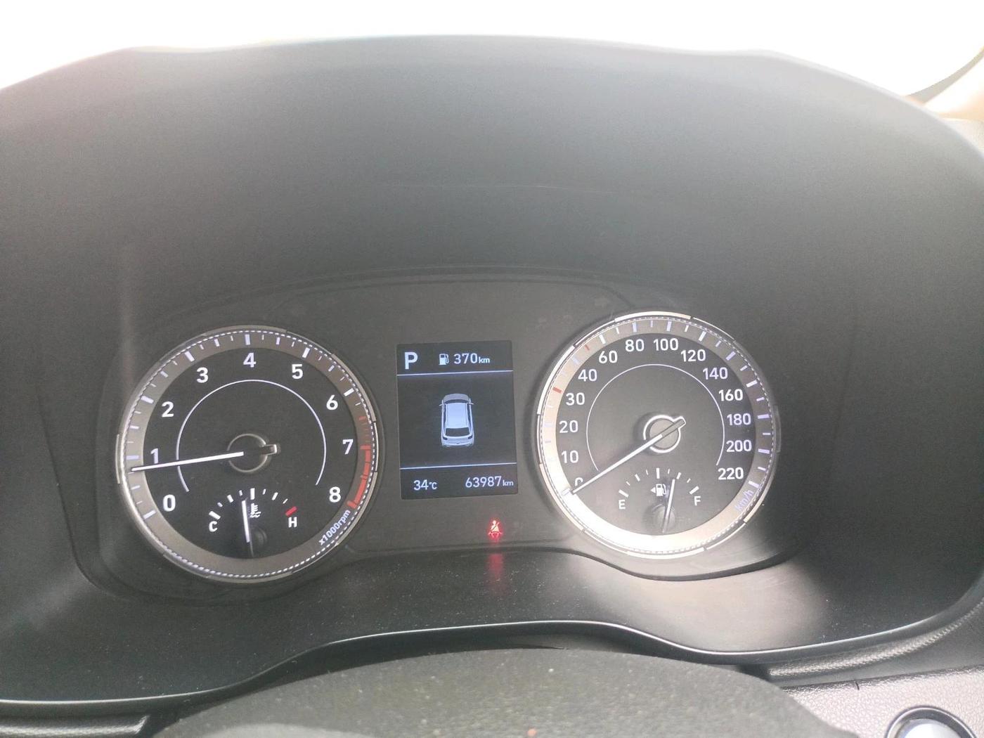 2021 Hyundai VENUE SX PLUS 1.0 TURBO DCT, Petrol, Automatic, 63,987 km, interior