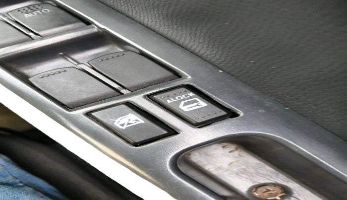 2011 Maruti Swift Dzire VDI, Diesel, Manual, 54,653 km, interior