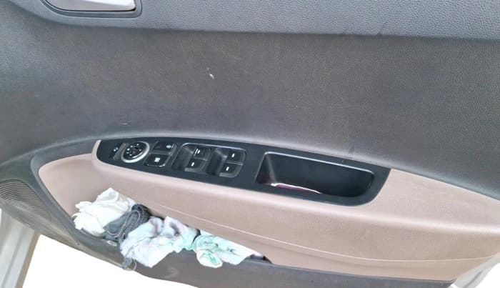 2014 Hyundai Xcent SX 1.1 CRDI, Diesel, Manual, 1,00,988 km, interior