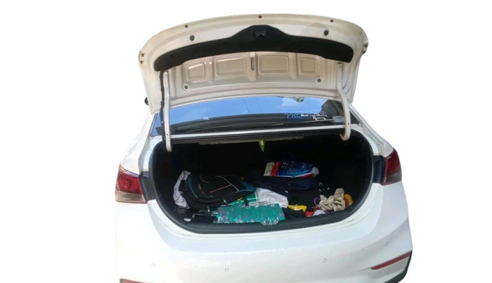 2018 Hyundai Verna 1.6 EX VTVT AT, Petrol, Automatic, 33,620 km, exterior