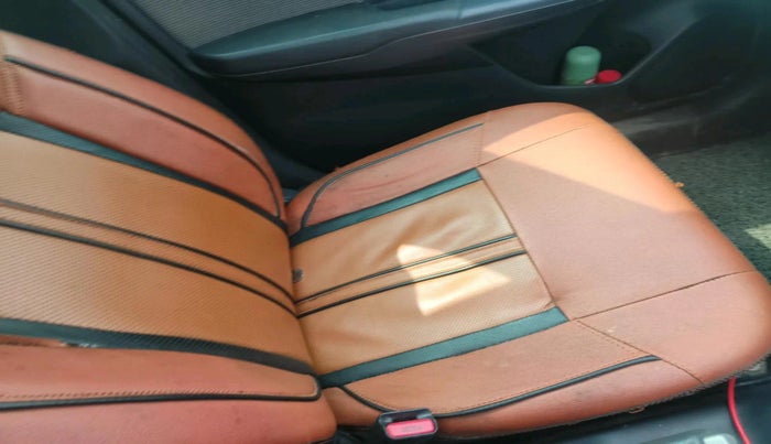 2018 Honda WR-V 1.5L I-DTEC VX MT, Diesel, Manual, 1,10,742 km, interior