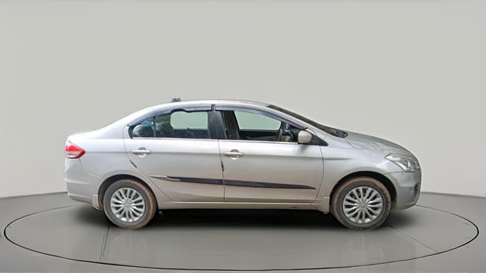 2015 Maruti Ciaz VXI, Petrol, Manual, 1,22,229 km, exterior