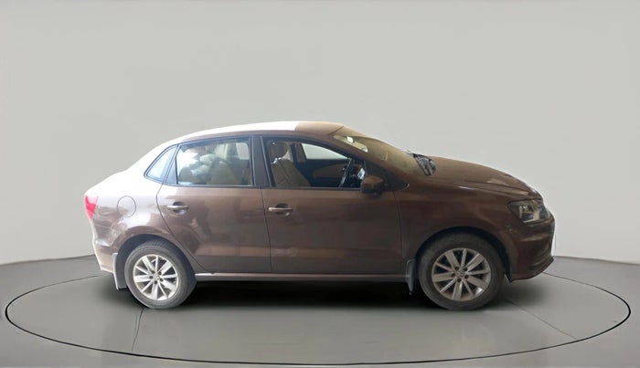 2016 Volkswagen Ameo HIGHLINE1.2L, Petrol, Manual, 51,995 km, exterior