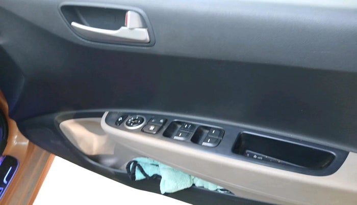 2014 Hyundai Grand i10 SPORTZ 1.2 KAPPA VTVT, Petrol, Manual, 72,023 km, interior