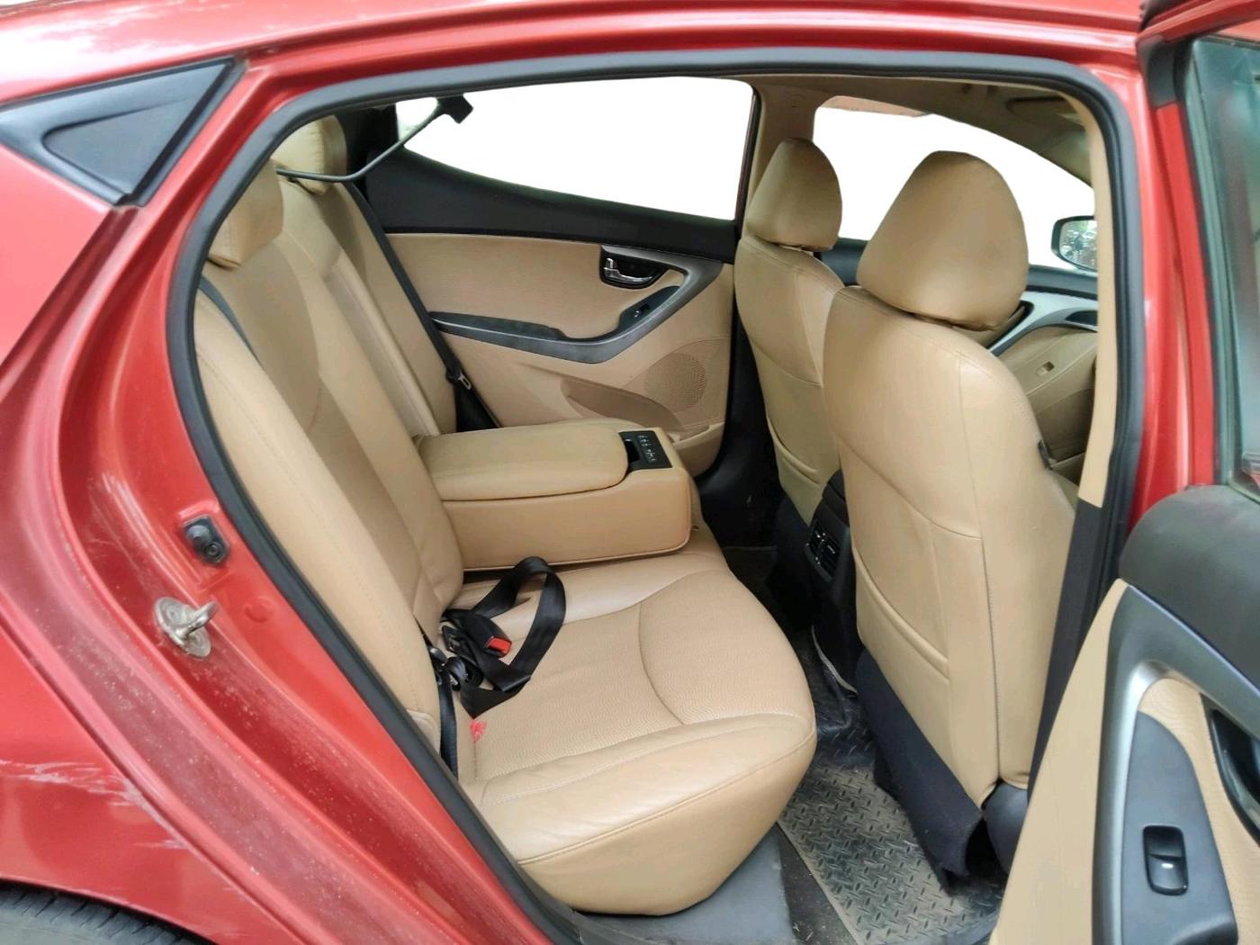 2013 Hyundai New Elantra 1.8 SX MT VTVT, Petrol, Manual, 84,857 km, interior