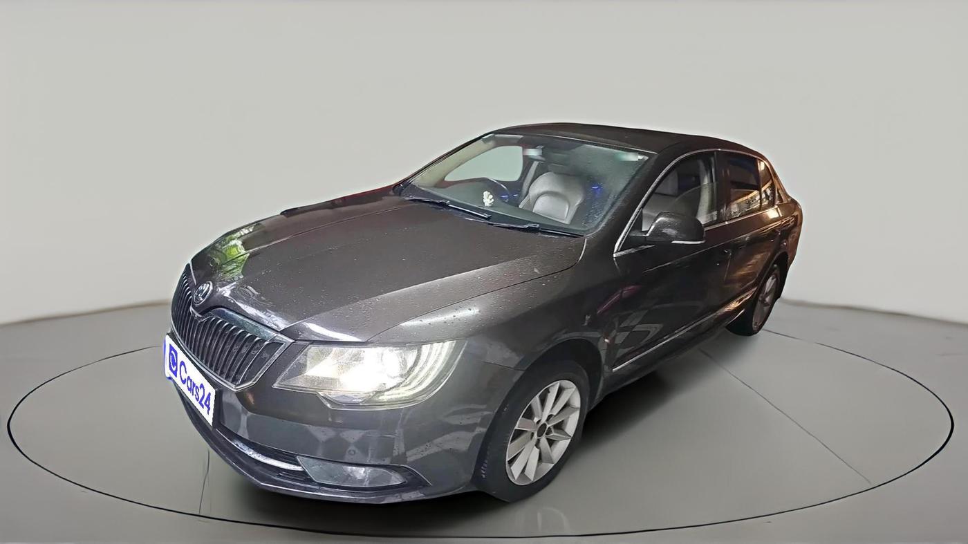 2015 Skoda Superb ELEGANCE 1.8 TSI AT, Petrol, Automatic, 93,138 km, exterior