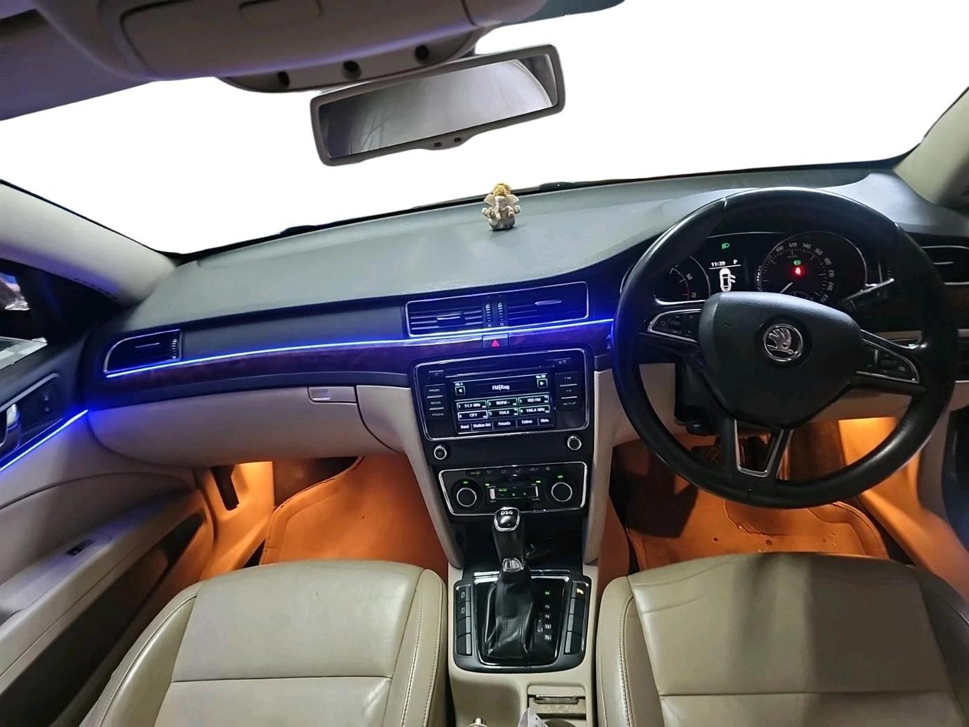 2015 Skoda Superb ELEGANCE 1.8 TSI AT, Petrol, Automatic, 93,138 km, interior