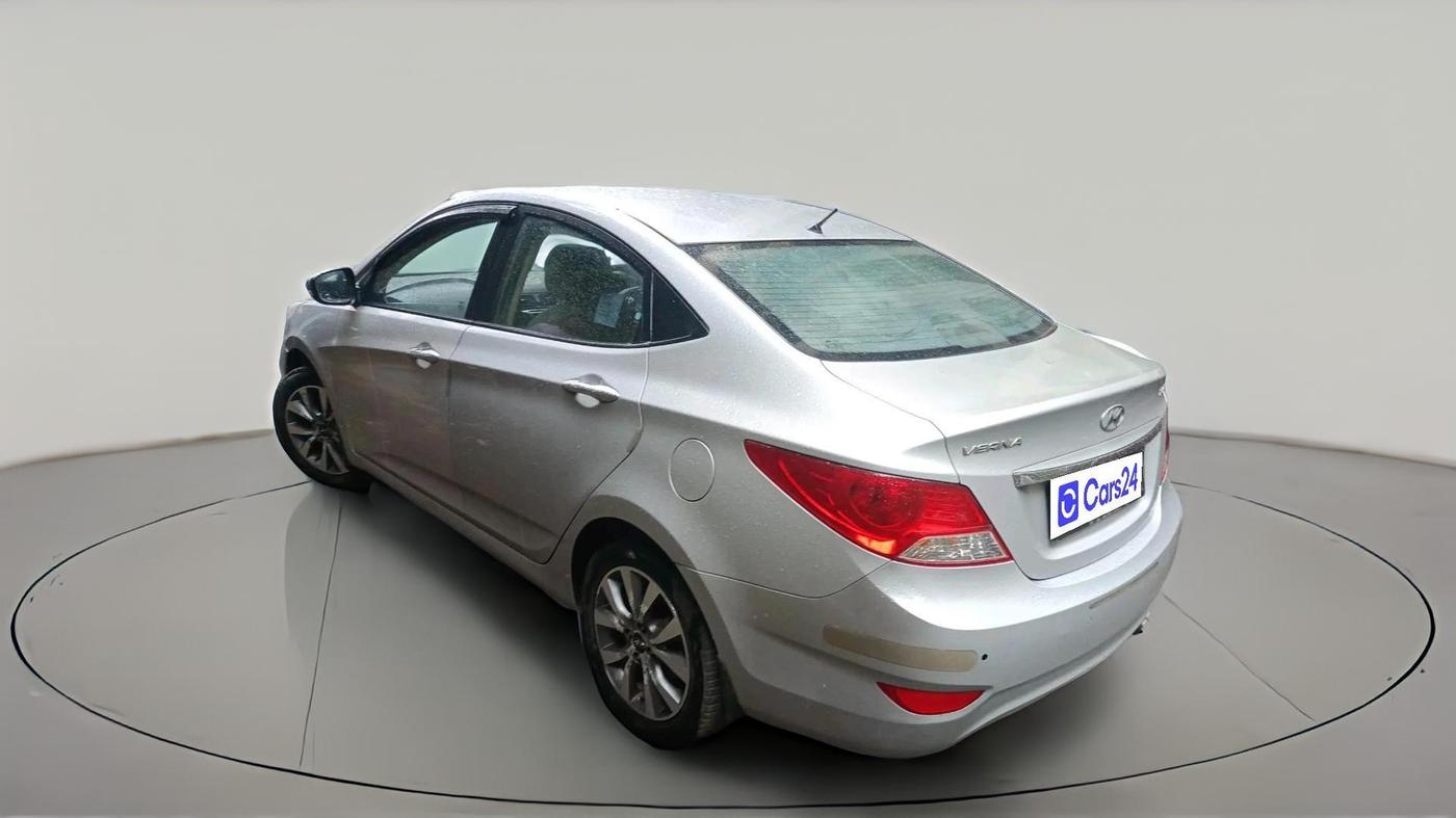 2014 Hyundai Verna FLUIDIC 1.6 VTVT SX, Petrol, Manual, 39,069 km, exterior