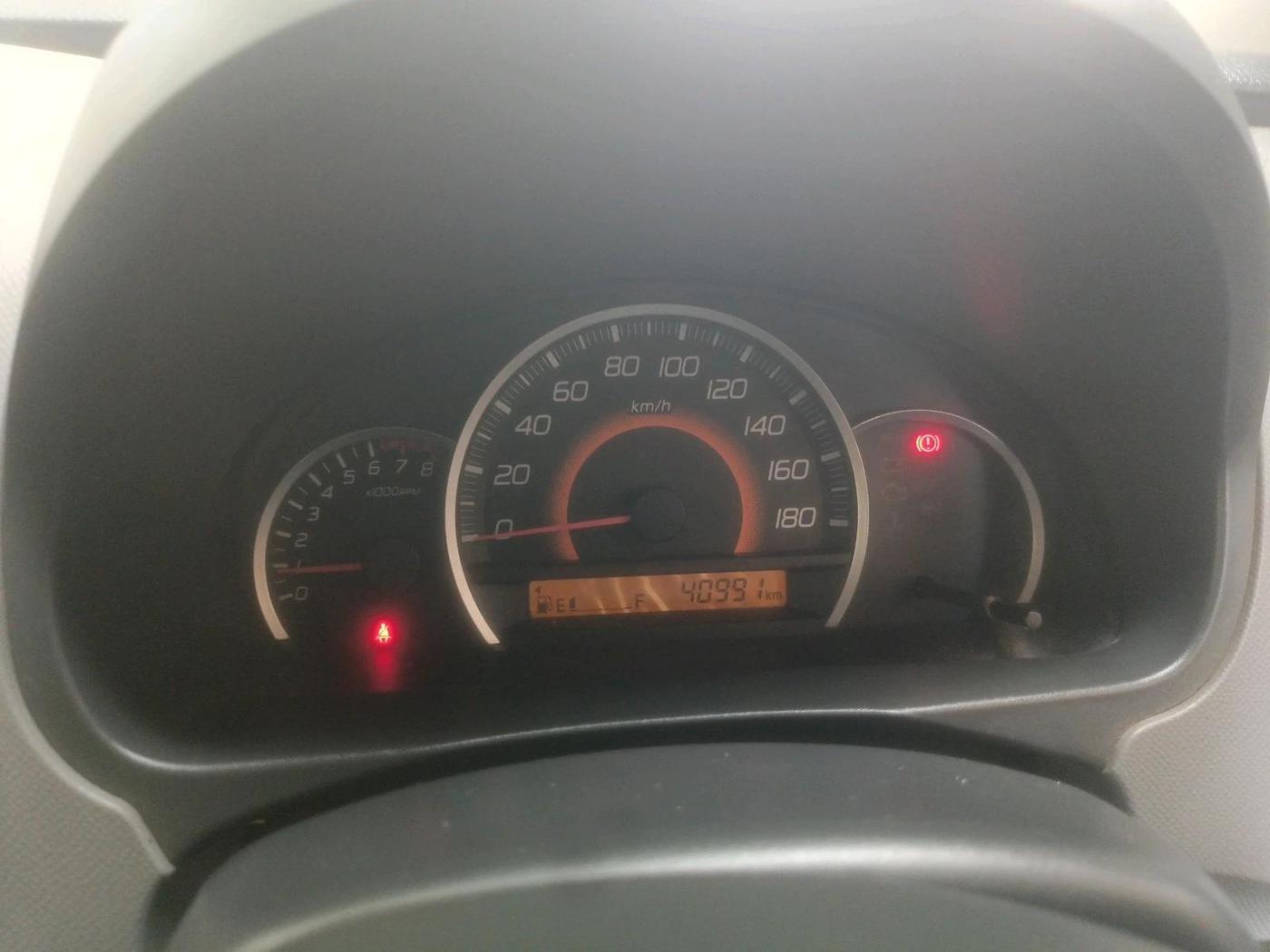 2012 Maruti Wagon R 1.0 VXI, CNG, Manual, 40,991 km, interior