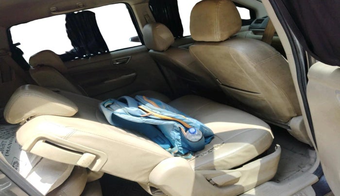 2016 Maruti Ertiga ZXI, CNG, Manual, 1,01,263 km, interior