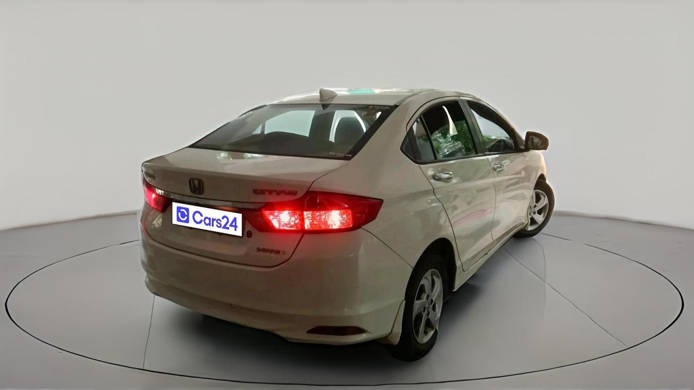 2015 Honda City 1.5L I-DTEC V, Diesel, Manual, 1,52,445 km, exterior