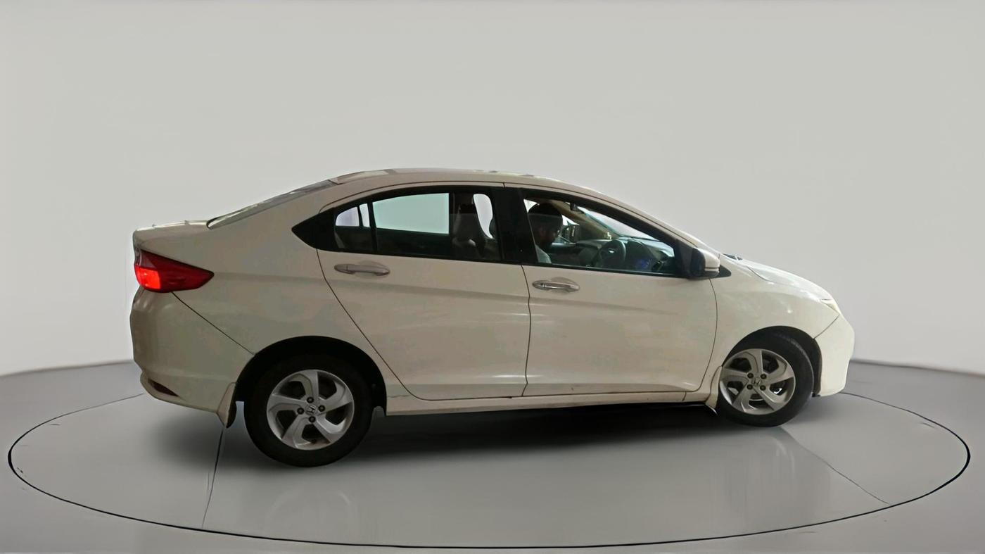 2015 Honda City 1.5L I-DTEC V, Diesel, Manual, 1,52,445 km, exterior