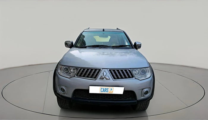 2013 Mitsubishi Pajero Sport 2.5 MT 4X4, Diesel, Manual, 1,21,692 km, exterior