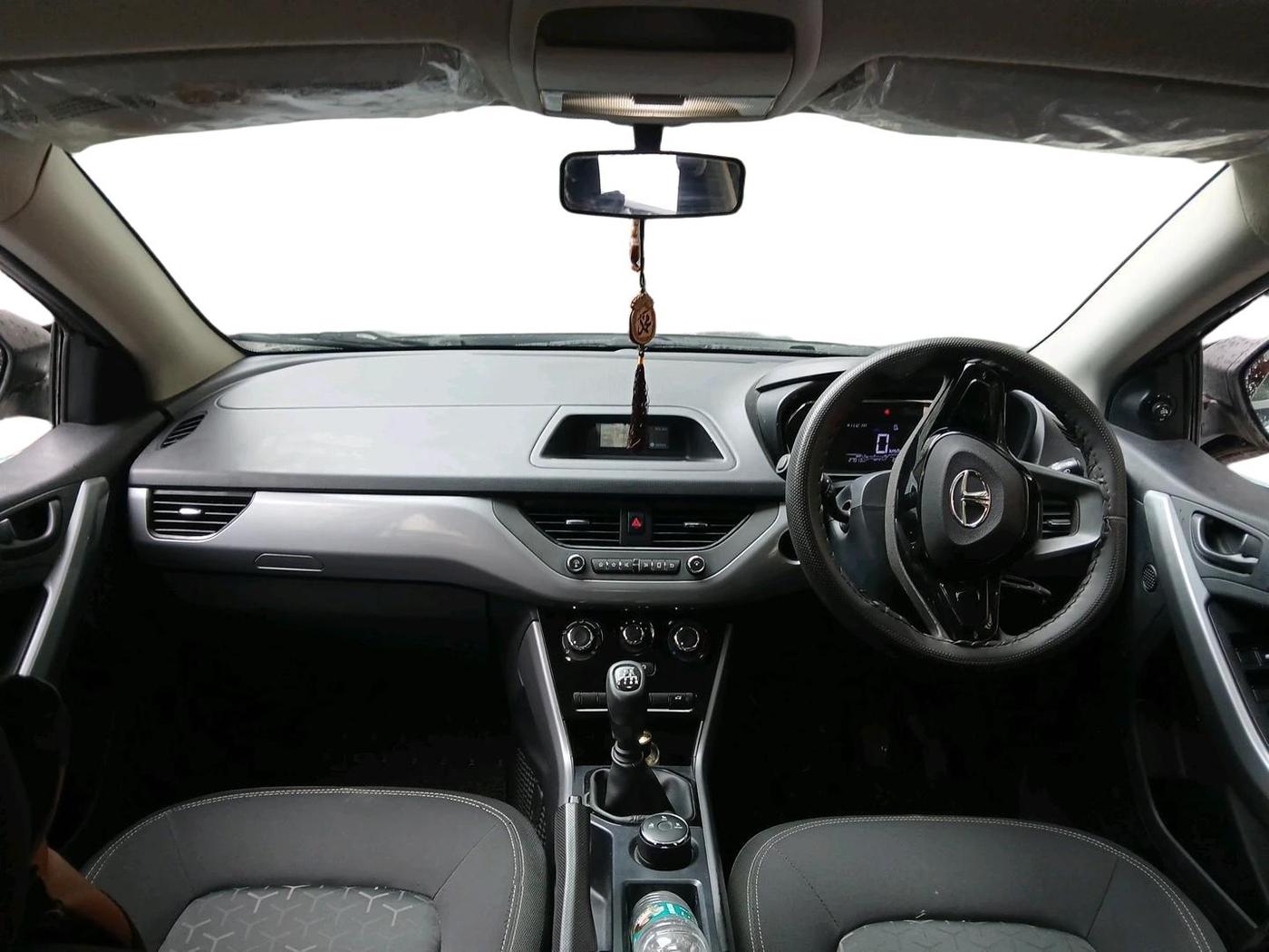 2021 Tata NEXON XM PETROL, Petrol, Manual, 27,014 km, interior