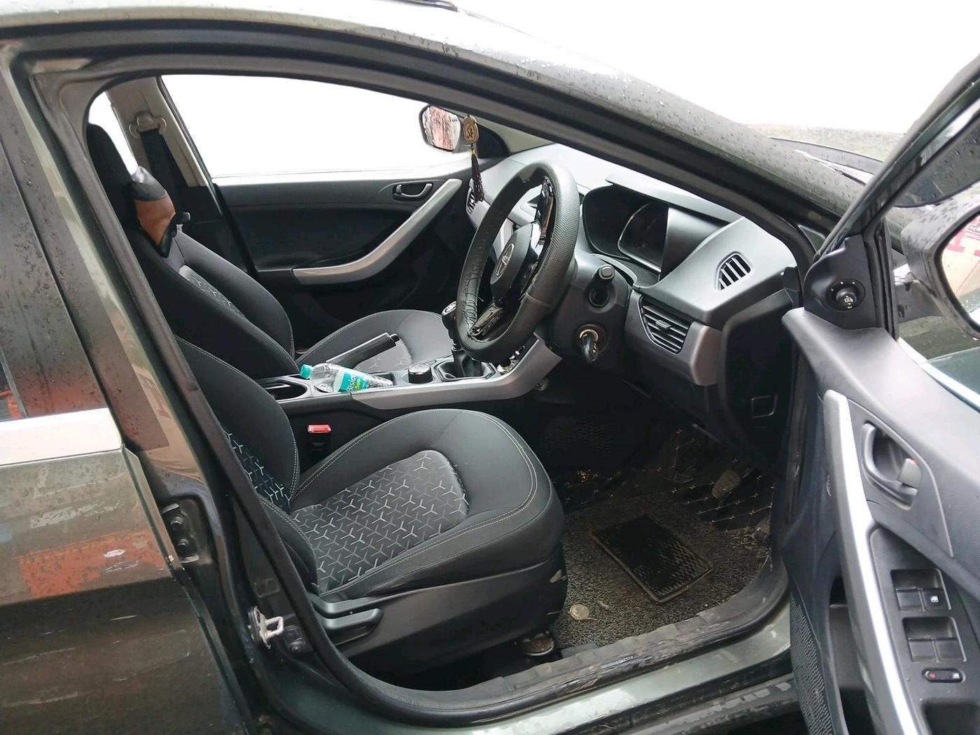 2021 Tata NEXON XM PETROL, Petrol, Manual, 27,014 km, interior