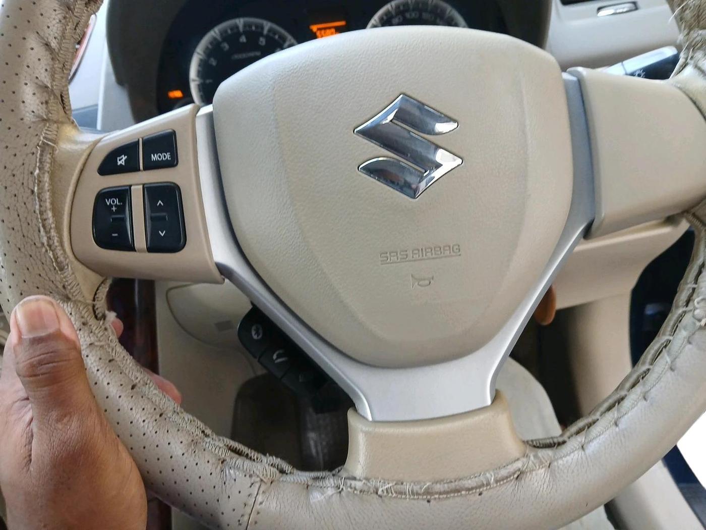 2017 Maruti Ertiga VXI CNG, CNG, Manual, 49,595 km, interior