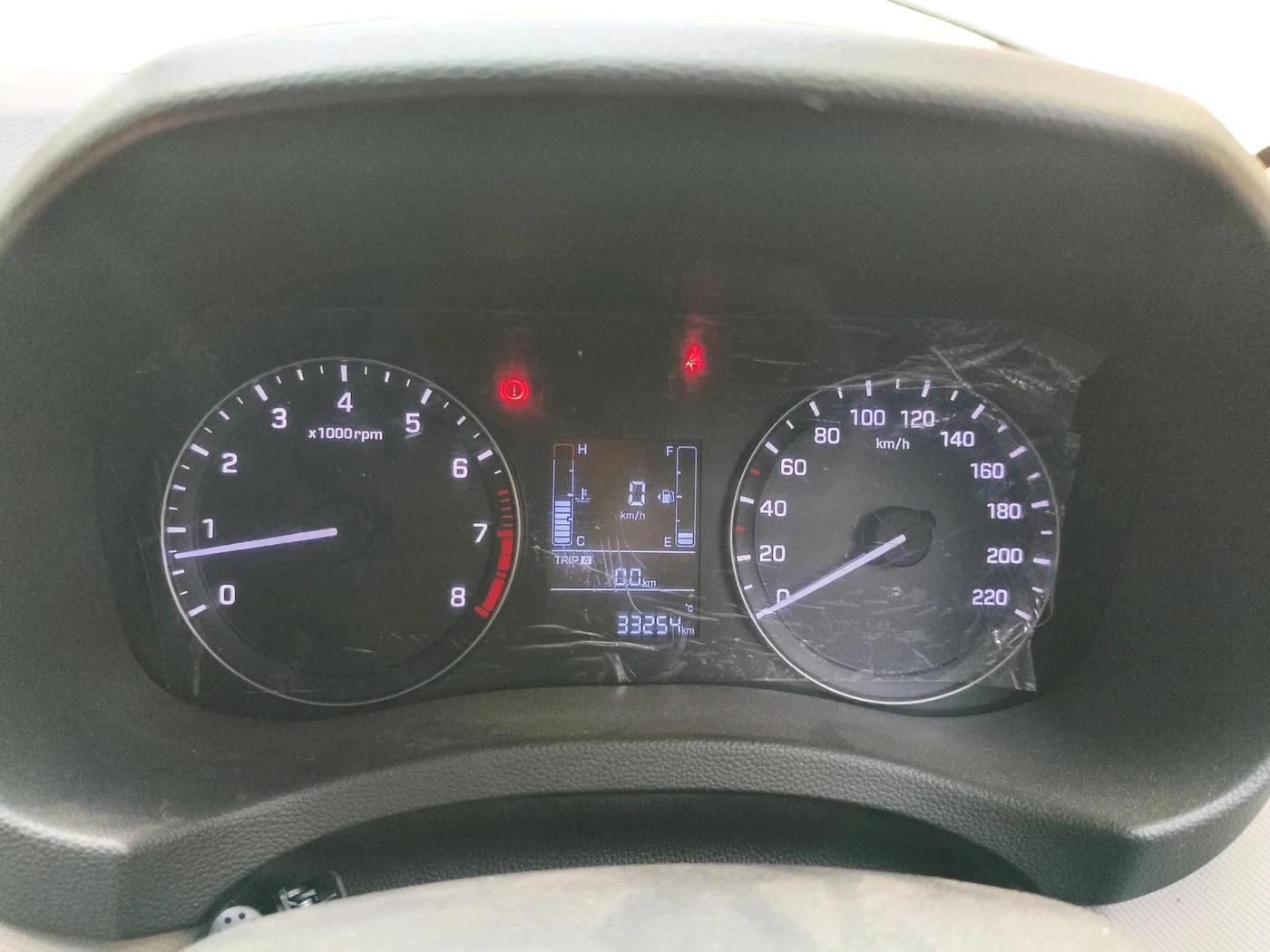 2016 Hyundai Creta SX PLUS 1.6 PETROL, Petrol, Manual, 33,254 km, interior