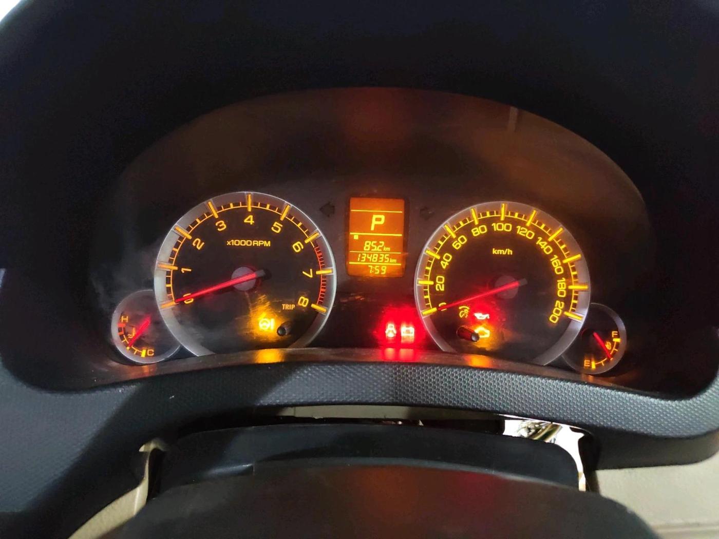 2013 Maruti Swift Dzire VXI AT, CNG, Automatic, 1,34,835 km, interior