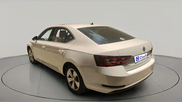 2017 Skoda Superb STYLE 1.8 TSI AT, Petrol, Automatic, 80,872 km, exterior
