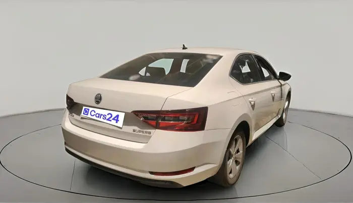 2017 Skoda Superb STYLE 1.8 TSI AT, Petrol, Automatic, 80,872 km, exterior