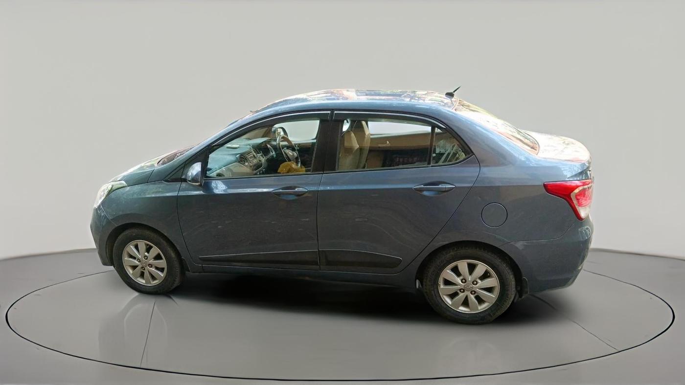 2016 Hyundai Xcent SX 1.2, Petrol, Manual, 1,00,303 km, exterior