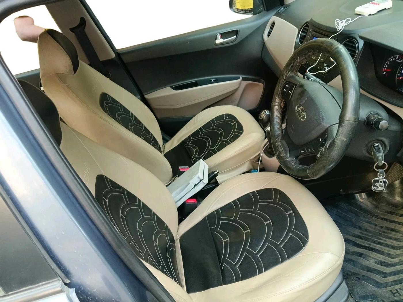 2016 Hyundai Xcent SX 1.2, Petrol, Manual, 1,00,303 km, interior