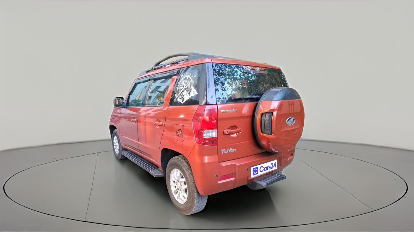 2016 Mahindra TUV300 T8, Diesel, Manual, 61,982 km, exterior