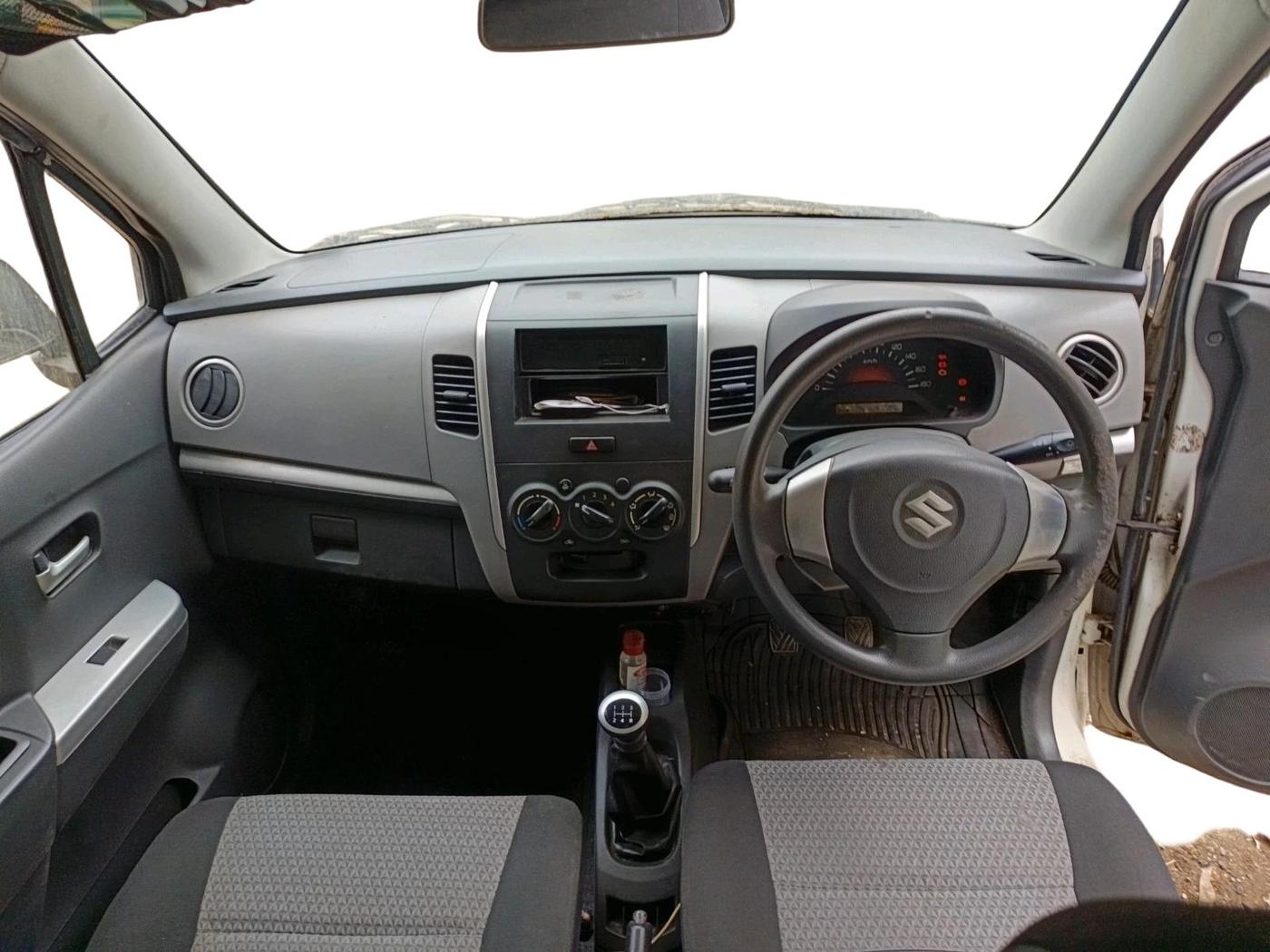 2012 Maruti Wagon R 1.0 LXI CNG, CNG, Manual, 41,685 km, interior