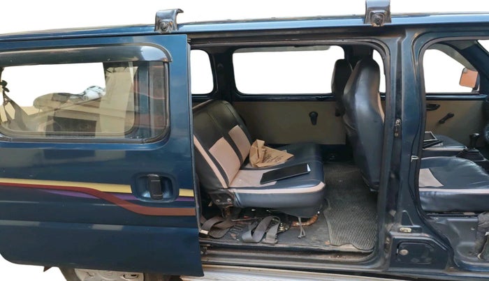 2013 Maruti Eeco 5 STR WITH A/C+HTR, CNG, Manual, 30,657 km, interior