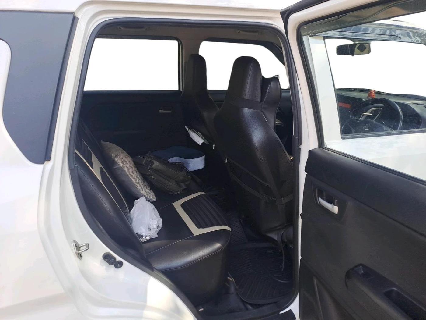 2023 Maruti New Wagon-R VXI CNG 1.0, CNG, Manual, 35,128 km, interior
