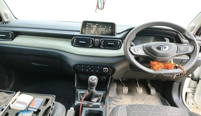 2025 Tata PUNCH Adventure Plus, Petrol, Manual, 4,172 km, interior
